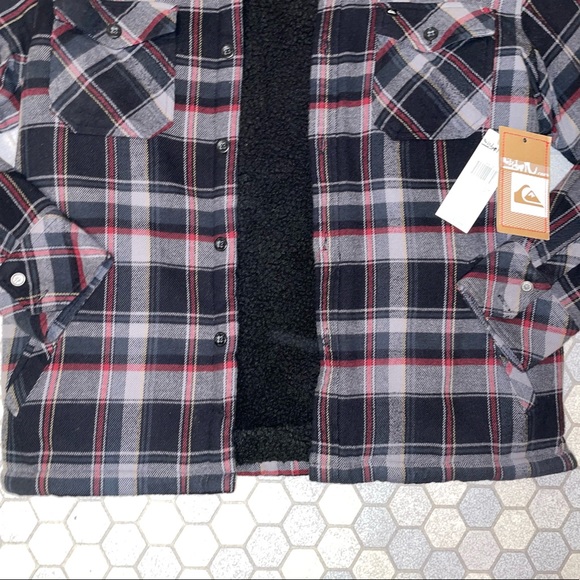 Quiksilver Plaid Button Down Jacket - Size Medium - Picture 2 of 11